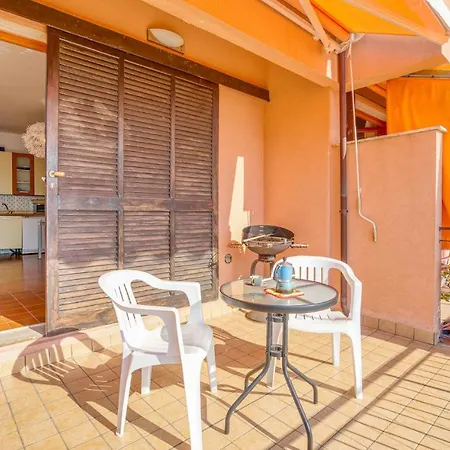 Сasa de vacaciones Awesome Home In Moneglia With 2 Bedrooms *