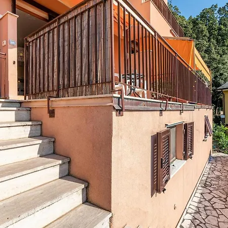 Сasa de vacaciones Awesome Home In Moneglia With 2 Bedrooms *