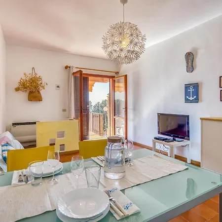 Сasa de vacaciones Awesome Home In Moneglia With 2 Bedrooms *