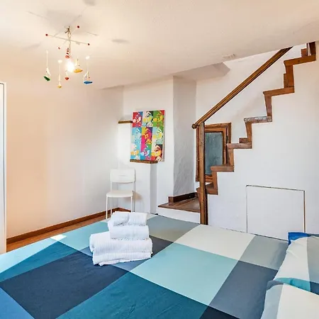 Awesome Home In Moneglia With 2 Bedrooms